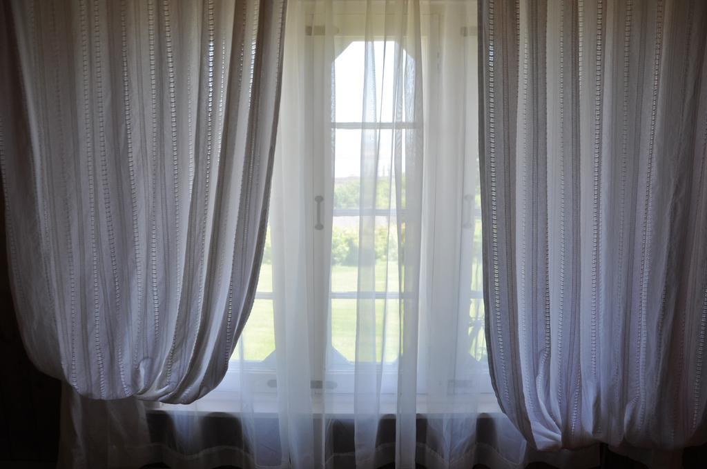 Auberge Sur La Cote ラ・マルベー エクステリア 写真