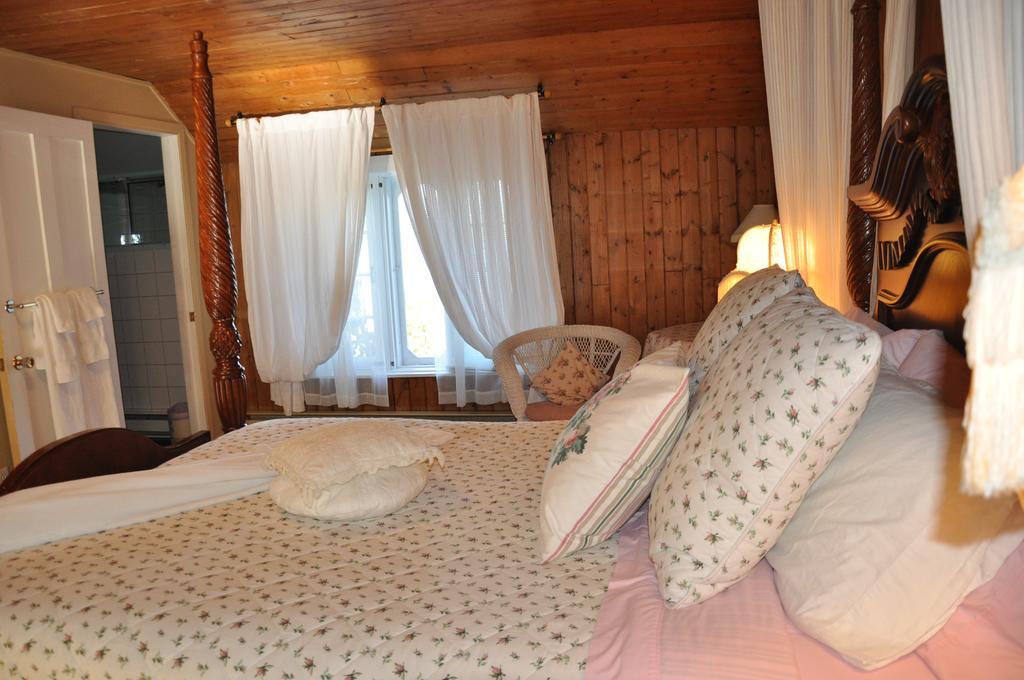 Auberge Sur La Cote ラ・マルベー エクステリア 写真