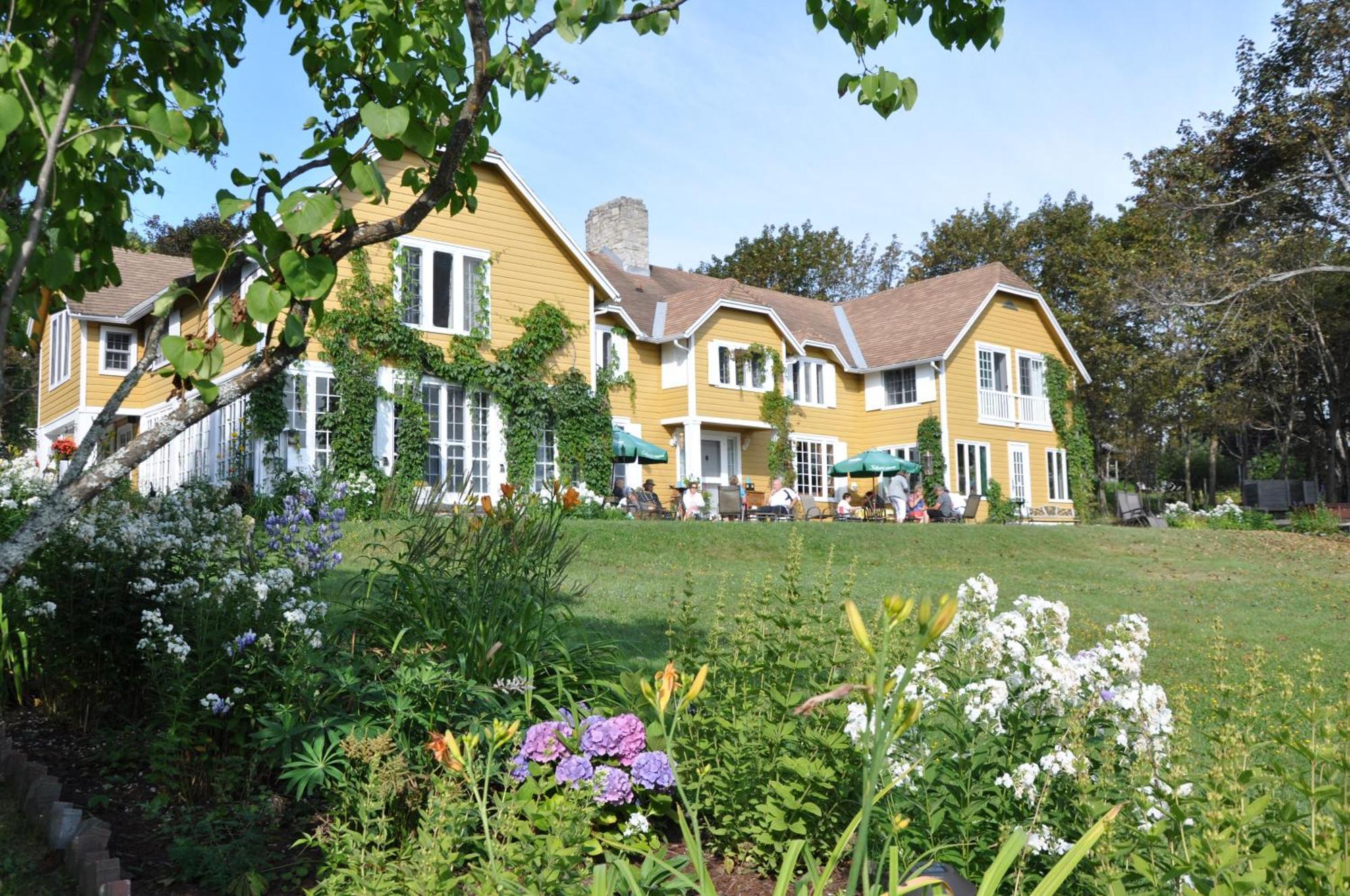 Auberge Sur La Cote ラ・マルベー エクステリア 写真