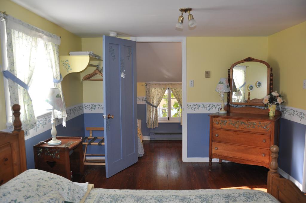 Auberge Sur La Cote ラ・マルベー エクステリア 写真